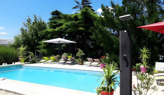 Gite des Coteaux – Pool and Air Conditioning
