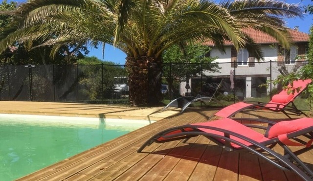 Grand Gite Pour 20 Personnes Avec Piscine a 15min des Plages de Capbreton