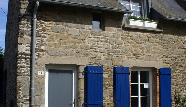 ⭐ "Grande Île": Authentic charm, the GR trail just down the street ⭐