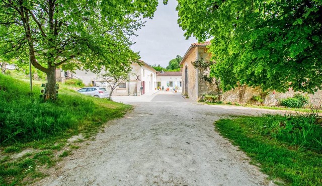 Harmant Gîte Au Calme