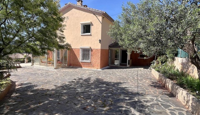 Helphie - CARNOULES - Gîte