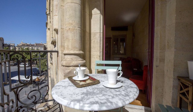 Historic center, air-conditioned with terrace