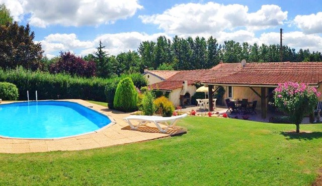 Holiday Home La Grangette by Interhome