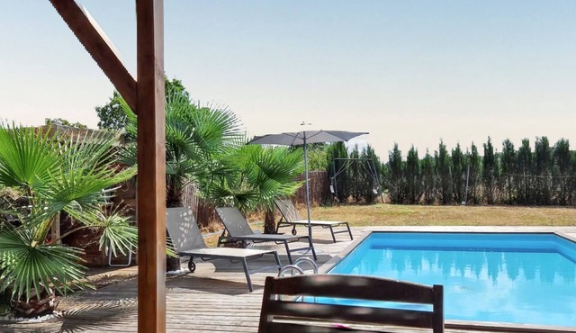 Homerez - Villa in Bazac