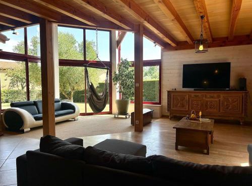 House for 10 people, 4 bedrooms, 2 shower rooms