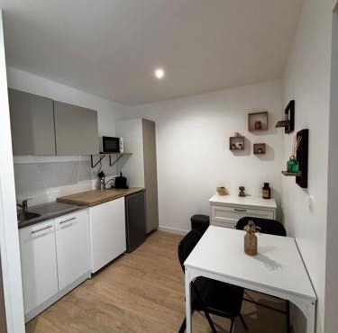 La Cigalière 2 charmant T2 avec terrasse dans villa