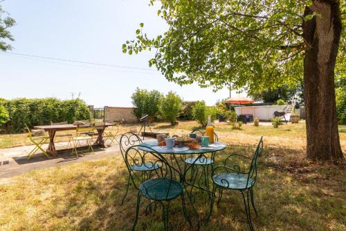 La Maison du Tonnelier - Beau jardin avec piscine