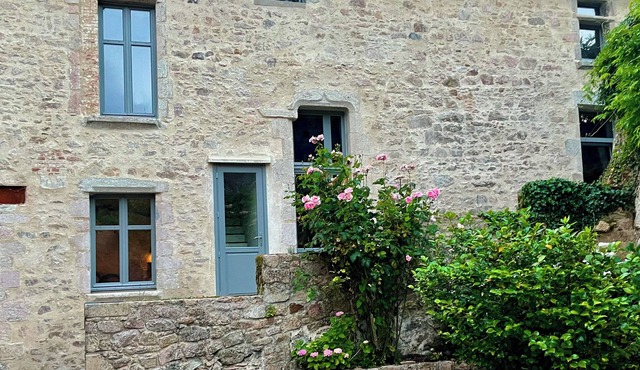 La Petite Bedoche: cottage in a former estate (15 min from Puy du Fou)