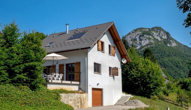 Lake House – Terrace