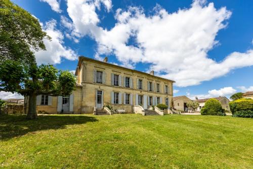 Le Château - Château Le Noble