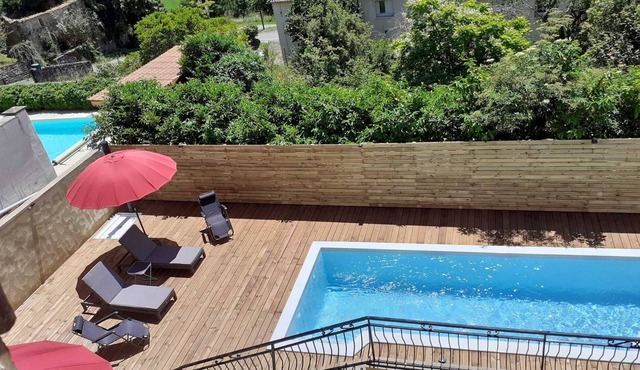 Le Petit Figuier - newly refurbished village gite with pool