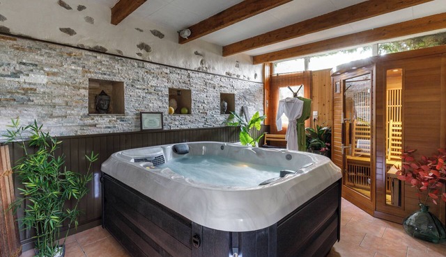 Le Relais de Mont ★ – Charming vacation rental with private spa & sauna in Anjou