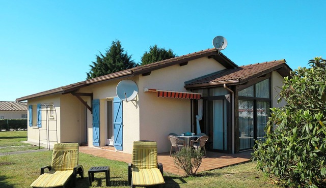 Les Chênes by Interhome