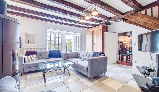 Les Goganes by Interhome