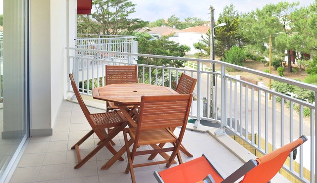 Les Sables d’Or Studio by Interhome