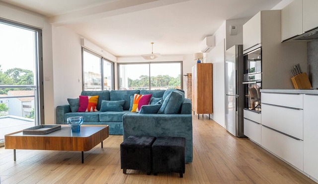 Luxury, air-conditioned apartment with rooftop terrace and spa – La Palmyre, near the beach