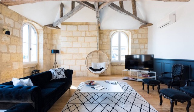 Magnificent Loft in Libourne Center with Wi-Fi and Air Conditioning