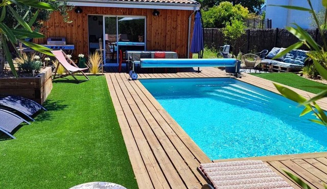 Maison 6/8 Pers, Jardin Piscine au Calme à 5 km de Bordeaux