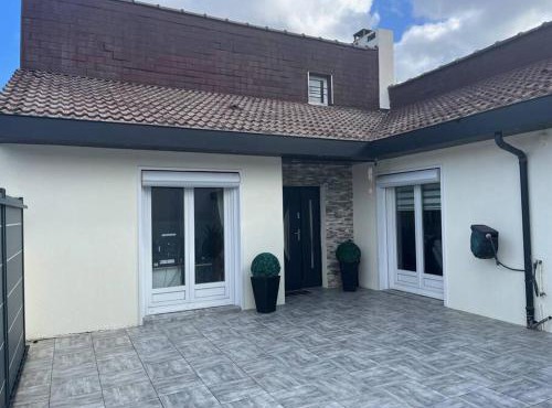 Maison complète sur Saint quentin en Yvelines Elancourt