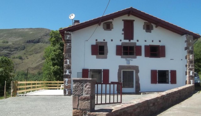 maison de vacances sur les hauteurs du Pays Basque in Bidarray