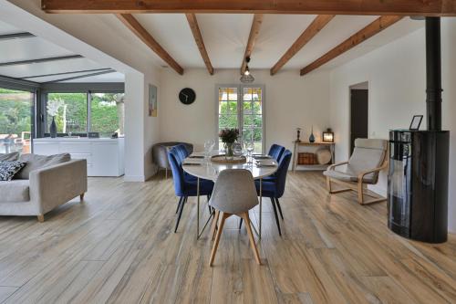Maison familiale avec jardin - plage 900m