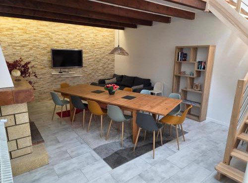 Maison fraîche du 18e siècle - 15 personnes
