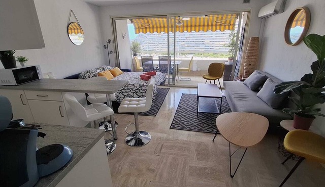 Marina 6 Pers ParkingPrivé Vue Mer 7ème Clim WIFI