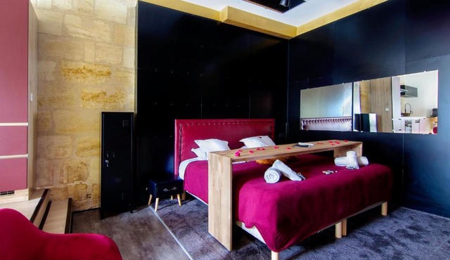 Mieuxqualhotel jacuzzi privatif Love room