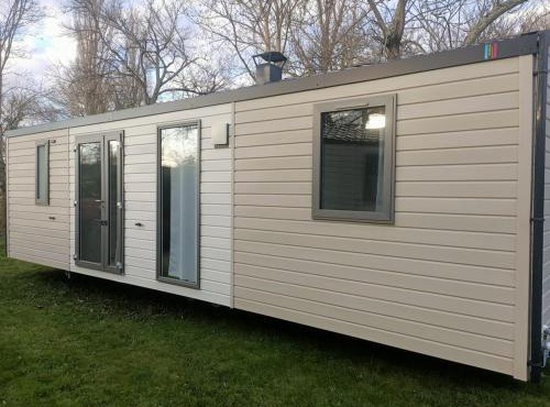 Mobil home accueillant, animaux OK - 6 pers. - API-1-52-2437