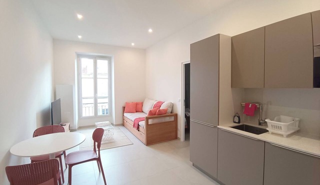 Modern and unforgettable stay in the heart of Nice in Nice