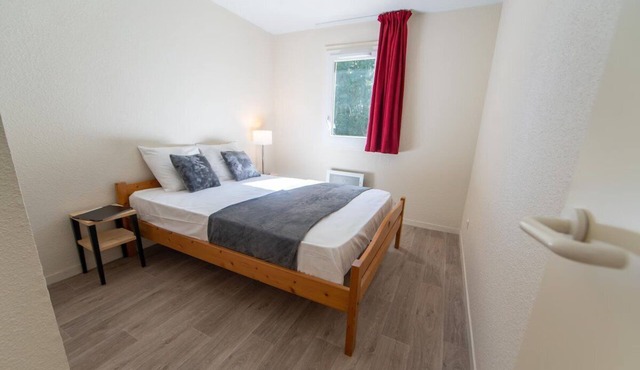Peaceful Mountain Retreat: 2 Spacious Units & Family-Friendly Amenities