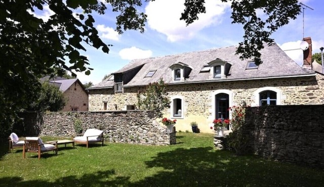 Pretty farmhouse in the countryside