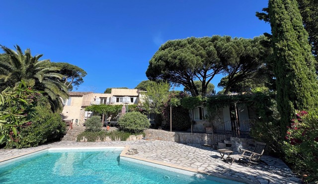 Provençal house in the village of Le Plan de la Tour