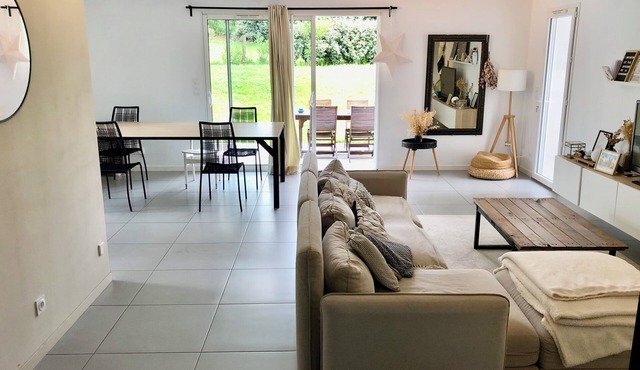 Recent family home in the heart of the Basque Country