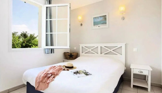 Residence du Golf de la Cabre d'Or* - 2 Room Apartment 2 People Privilege Golf View