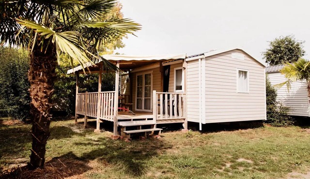 SAINT-JULIEN 2-Bedroom Mobile Home (DIM) - Sleeps 4