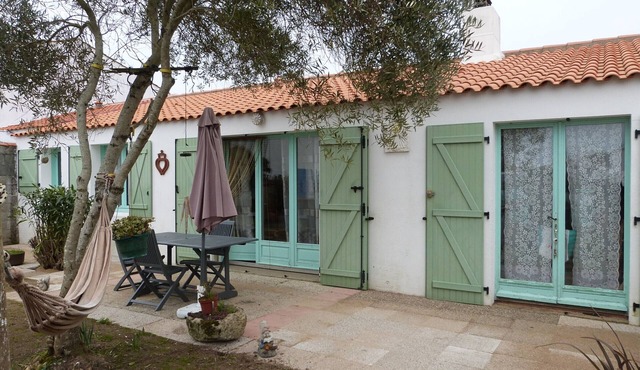 Seaside house for 6 people with WIFI and pets allowed
