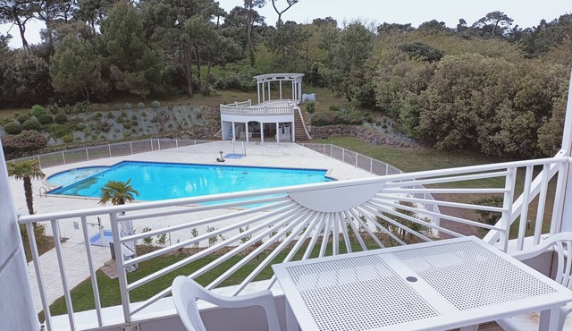 Soleil Chill Vue pinède et piscine chauffée aux Sables d’Olonne