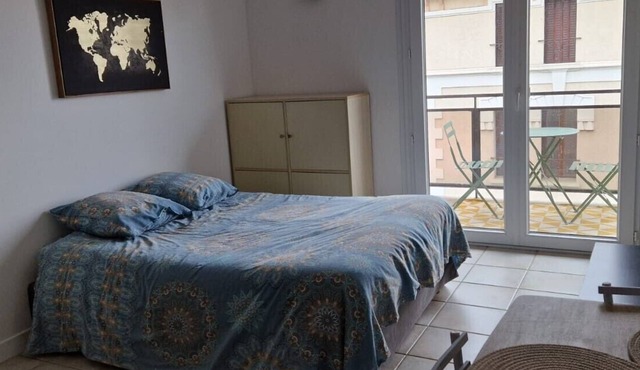 Studio Apartment 'Moderne Évian, Lac Et Therme' with Lake View, Balcony and Wi-Fi