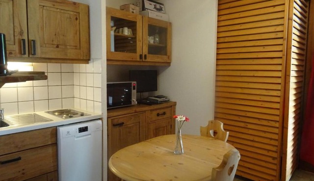 Studio cosy pour 3 pers, balcon sud, proche pistes et commerces, Arc 2000 - FR-1-411-450