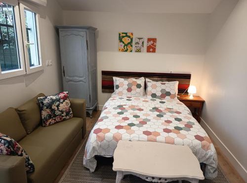 studio maisonette