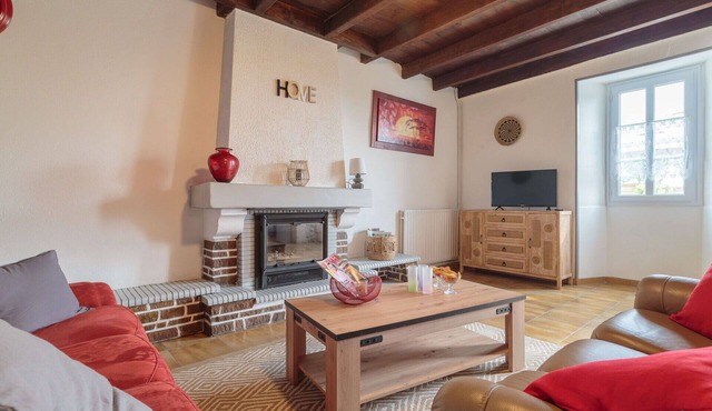 Stunning private villa for 4 people with WIFI, TV, terrace and pets allowed