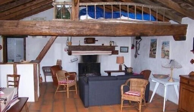 Stylish, Basque sheepfold, all comfort