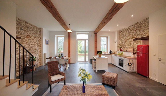 Superb country house in the heart of nature and 2 steps from Nantes