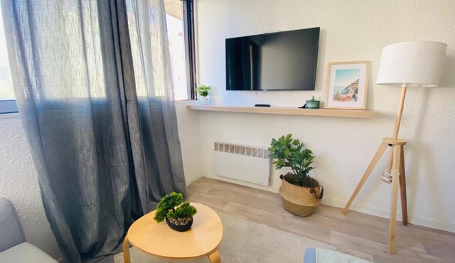 Superbe Studio bien équipé Centre Bordeaux