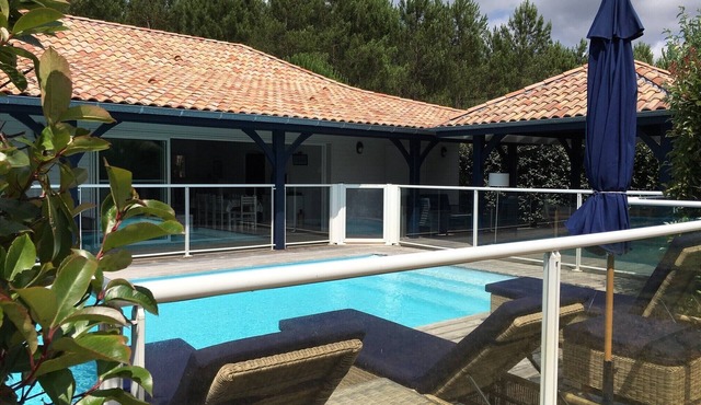 THE BLUE HOUSE—A BEAUTIFUL, AIR-CONDITIONED VILLA WITH A HEATED POOL