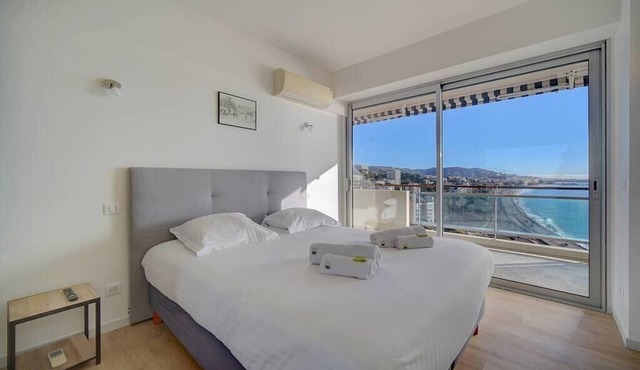 Upstays Terrace Lerins View 55m² Apartment