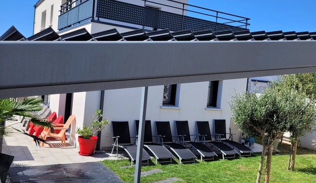Villa Raie Vive SPA, BEACH 200 m walk !