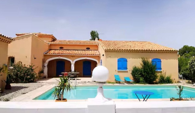 Villa - Swimming pool, beach 20 min