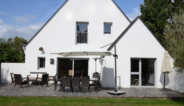 Villa Trinité-sur-Mer. 12 pers. Family home. Walking port. Regatta formulas